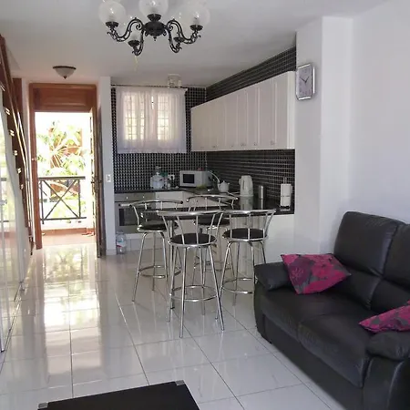 Apartamento Parque Santiago 2 *